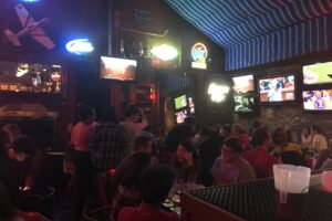 SHM St. Louis Chapter Hosts Trivia Night